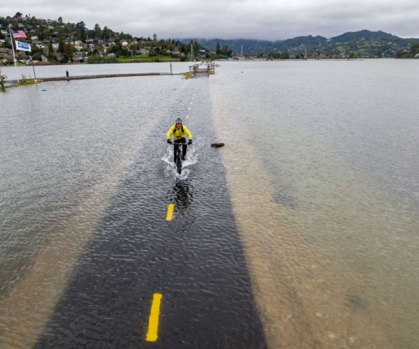 Fire and Rain: West to Get More One-Two Extreme Climate Hits
