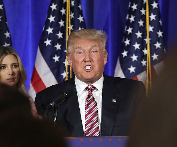 GOP Urges Trump to Attack Hillary on Current Issues, Not '90s