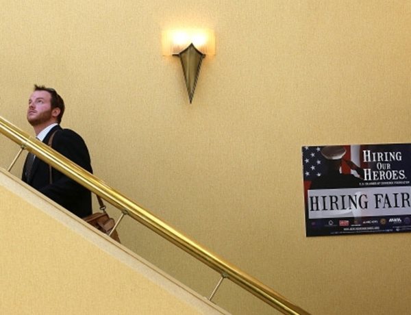 Fed Report Points to Slight Rise in Inflation, Tight Job Market