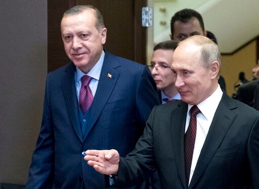 Putin Hosts Turkey's President for Talks Focusing on Syria