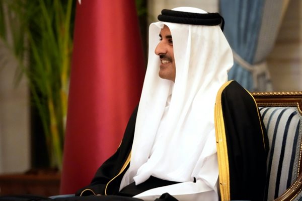 Qatar Emir Due in Paris for Talks on Gaza