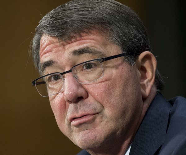Defense Chief Ash Carter: US Sailors 'Misnavigated' in Iran