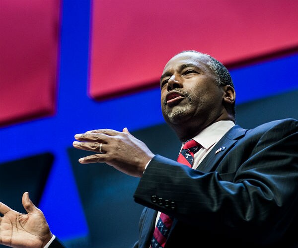 Carson: Trump-Sanders Debate Would Show Young People Dangers of Socialism