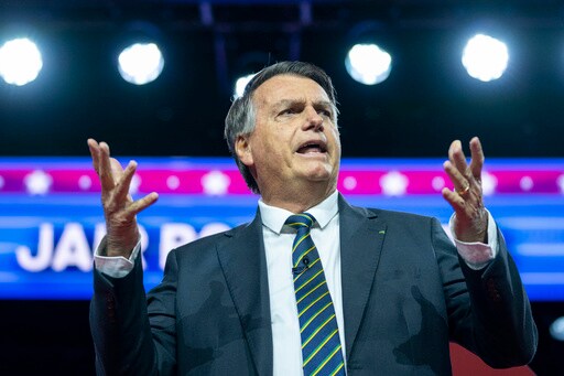 Brazil Watchdog Tells Bolsonaro to Cede Jewels from Saudis