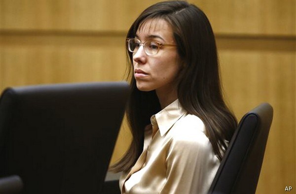 Jodi Arias Tells Jury She Can Contribute to Society if Life Spared