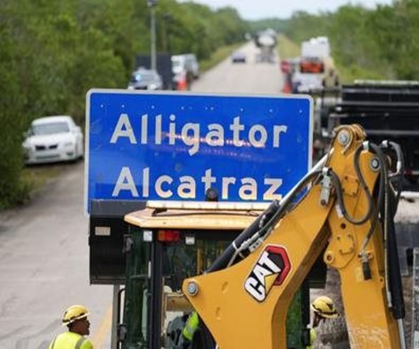 'Alligator Alcatraz' Accused of Punishing Detainees Seeking Legal Help