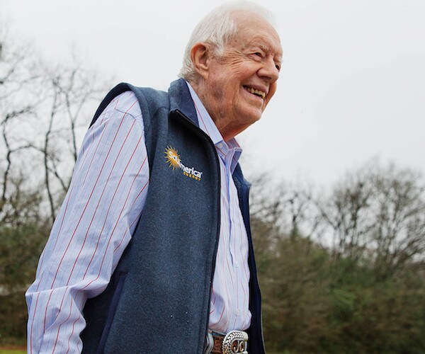 Jimmy Carter: Trump Should Do More to Bolster Affordable Housing