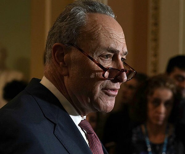 Schumer Dismisses GOP Attacks on FBI as 'Self-Serving Paranoia'
