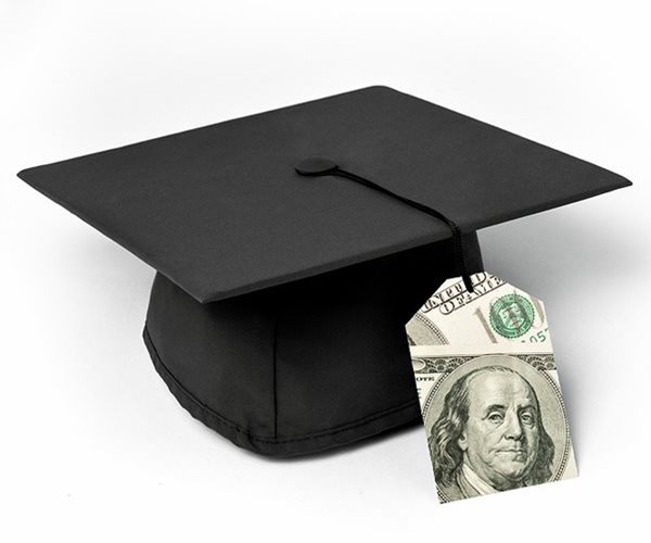 NY Fed Flags Q2 Rise in Student Loan Debt Troubles