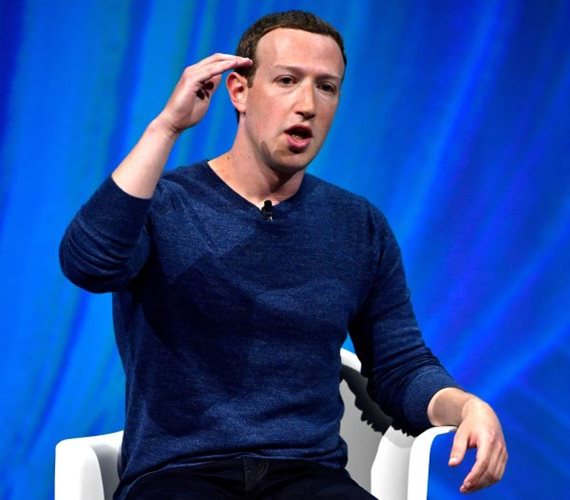 Zuckerberg: We Missed Seismic Shift in Social Media