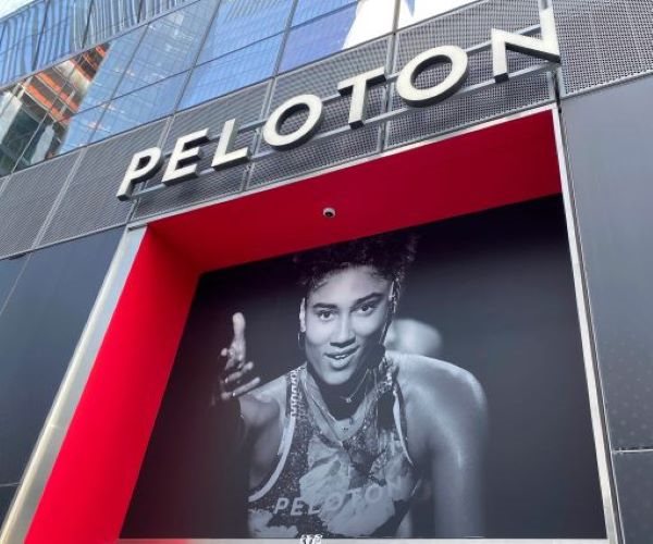 Peloton to Sell Bikes, Treadmills at Dick's Sporting Goods