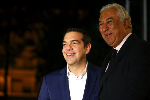 Greece Buoyed by Bailout Talks but Growth Numbers Disappoint