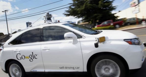 Google's Self-driving Car Team Beefs up Auto Experience