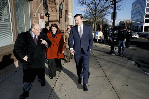 Conn. Mayor Wins Re-election at 28