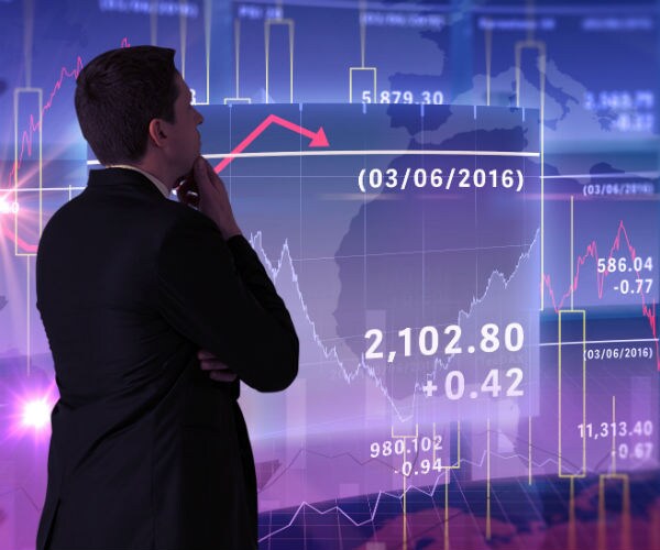 This Is Worst Earnings Season in 6 Years as Energy Profits Plunge 