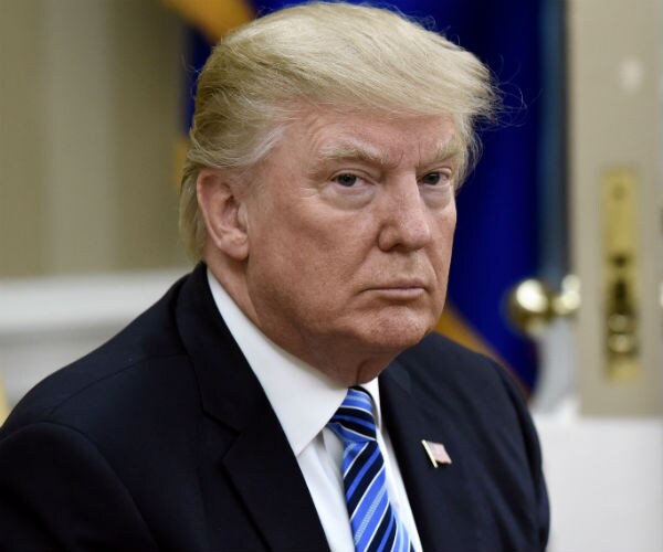 Report: Trump to Announce NAFTA 'Handshake' Deal on Thursday