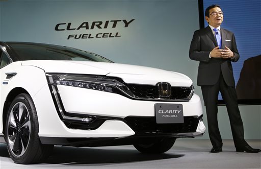 Honda Rolls out Fuel Cell in Japan, to Lease 200 First Year