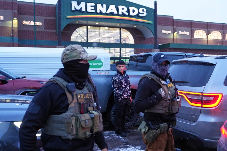 Minnesota Challenges Trump Migrant Enforcement Surge After ICE Shooting