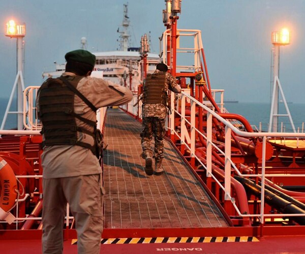 Pompeo: World Must Do Part to Keep Sea Lanes Open