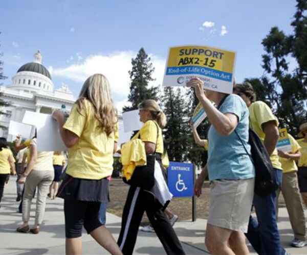 Judge Tosses California Assisted-Suicide Law 