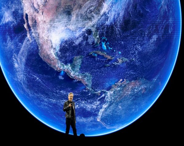 Analysts Warn US Could Hand Chip Market to China