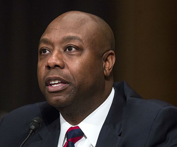 Sen. Tim Scott: Moore Should 'Find Something Else to Do'