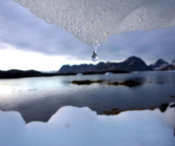 WashPost: Arctic Circle 'Warm' Compared to Europe
