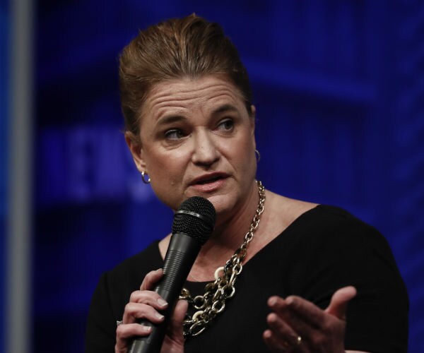 Former Clinton Aide Jennifer Palmieri Has Book Deal