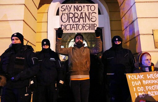 Hungarian Govt Won't Amend Labor Rules Causing Protests