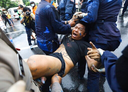 Thai Police Arrest Protesters Camping out Ahead of Rally