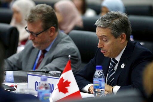 Philippine's Duterte Says US 'first Victim of Globalization'