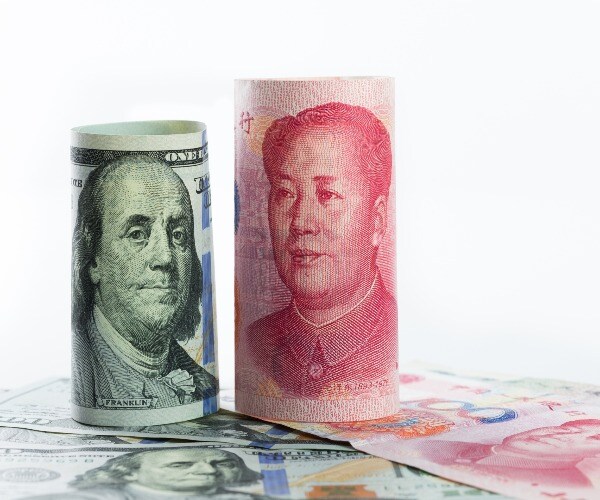 Trump Bolsters Order Barring Investment in Chinese Firms