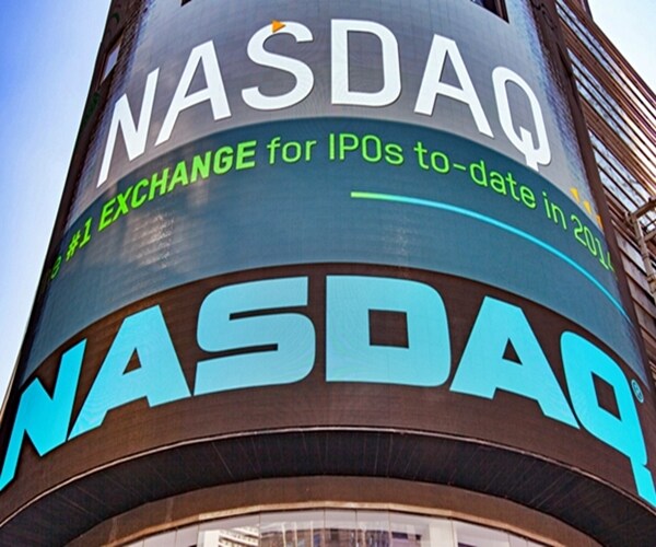 S&P, Nasdaq Close at Record Highs as Powell Stays on Rate-Hike Course