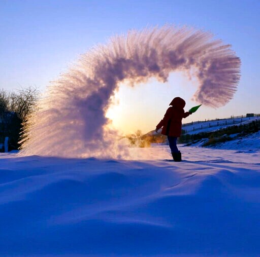 Russians Take to Social Media to Celebrate the Cold Spell