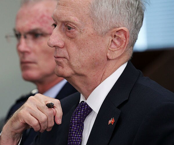 Mattis Leaves Door Open for Transgender People to Serve in Military 