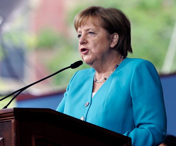Merkel Attacks Trump's Unilateral World View in Harvard Speech