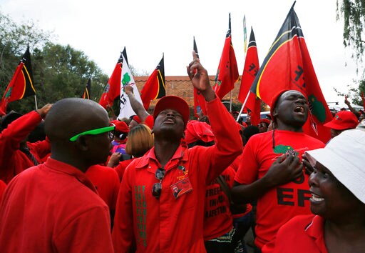 South African Mourners Visit Home of Madikizela-Mandela