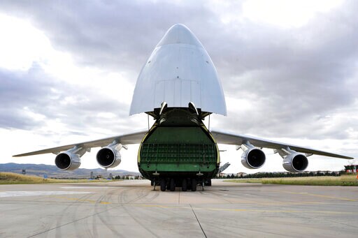 Russian Planes Continue to Deliver S-400 Parts to Turkey