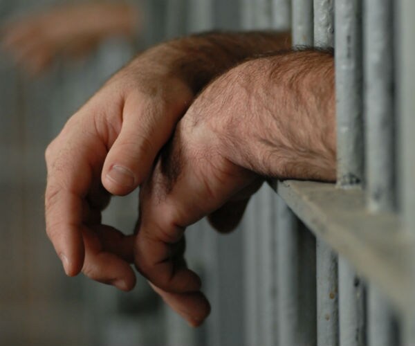 Poll: Older Ex-cons Have Fewer Sources of Retirement Income