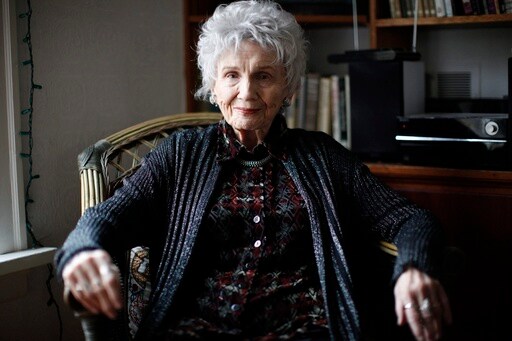 Alice Munro's Daughter Alleges Sexual Abuse by the Late Author's Husband
