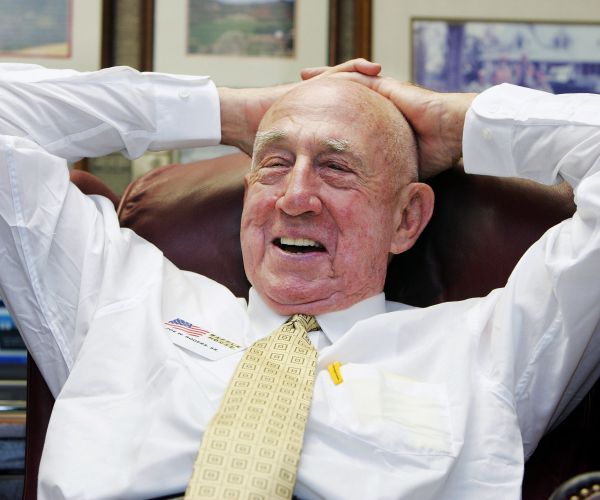 Joe Rogers Sr. Dies: Waffle House Co-founder Was 97