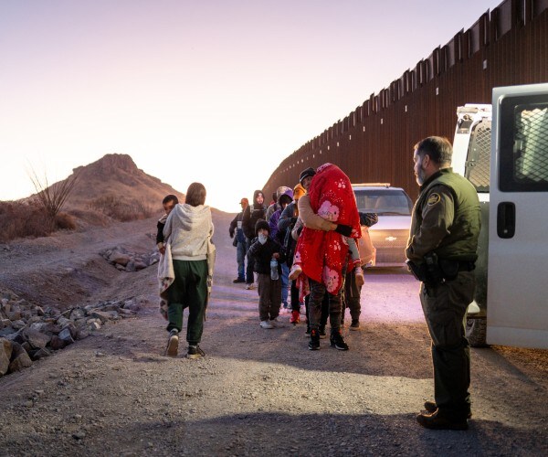 illegal immigrants surrendering 