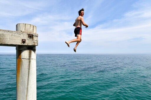 It's Sizzling: Australia Experiences Hottest Day on Record
