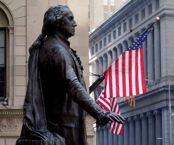 George Washington statue