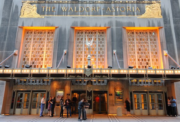 Shooting at Wedding in Waldorf Astoria Hotel Leaves 5 Injured
