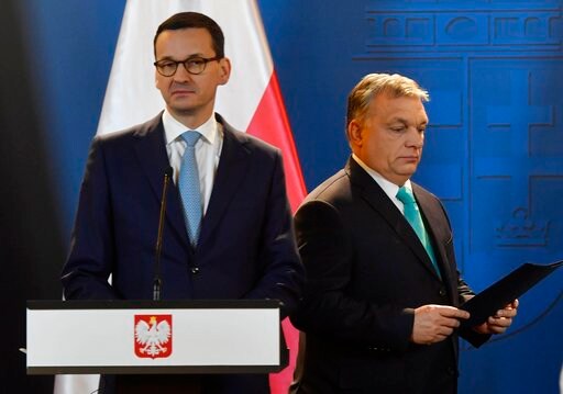 Hungary, Poland See Anti-migration Stance Spreading in EU
