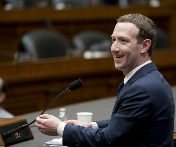 Lawmakers Question Zuckerberg About Vloggers Diamond & Silk