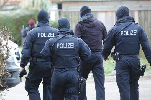 3 Iraqi Refugees Arrested in Germany over Attack Plot