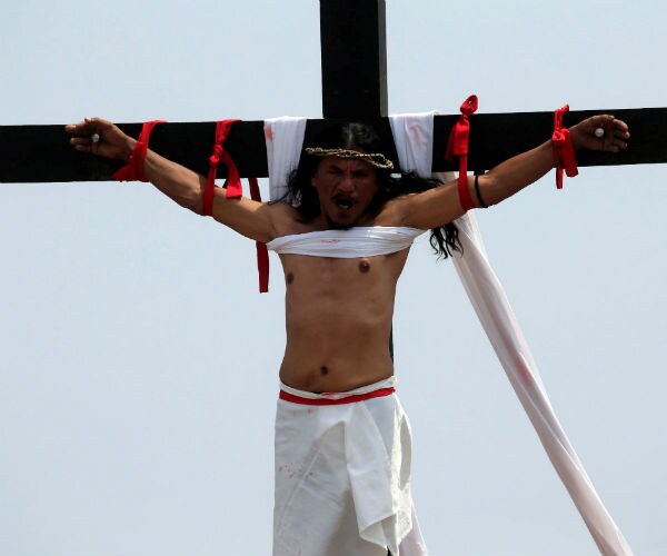 Devotees Nailed to Crosses on Good Friday in Philippines
