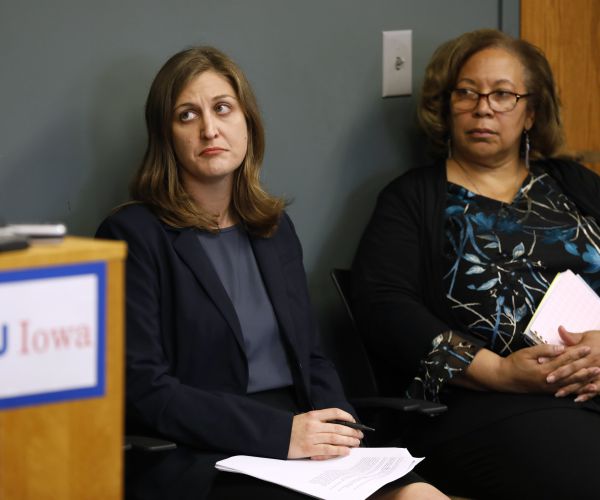 Iowa Abortion Suit Won't Have Easy Path to US Supreme Court